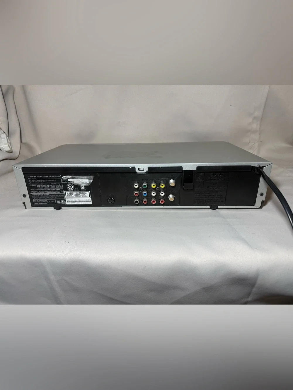 Samsung DVD-V5650 DVD VCR Combo 4Head VHS Recorder